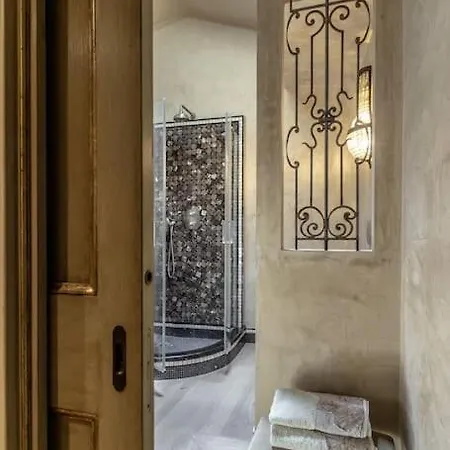 So Luxury